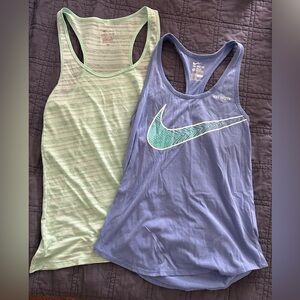Nike sports tank bundle